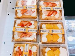 草莓拿破仑-新侨三宝乐面包店(崇文门店)