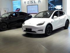 -TESLA 特斯拉(广州天环广场体验店)