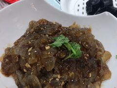 蛰头-添福来墨鱼饺子 · 海鲜东北菜(大连星海·黄浦路店)