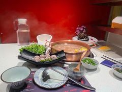 -牛村来人潮汕牛肉火锅(西单店)