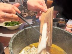 -芸山季·云南山珍菌火锅(人民广场来福士店)