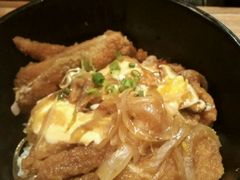 -玛格萝妮(汇智国际商业中心店)