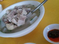 萝卜汤的沾碟-荣生萝卜汤饭店