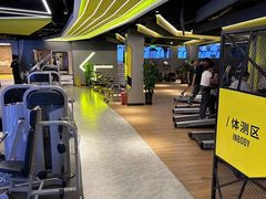 -贝菲特游泳健身(徐泾店)