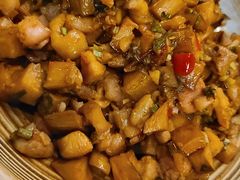 -滇越乘象云南餐厅(豆各庄店)