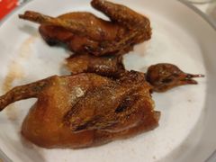 生炸脆皮妙龄乳鸽-日昌餐馆(亦庄店)
