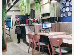 -Pho 14 original viet cuisine and coffee shop