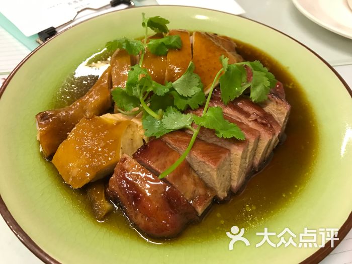 豉油鸡 至尊叉烧 双拼