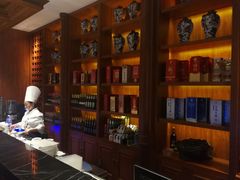 -八府香鸭·啫啫煲(华山路店)