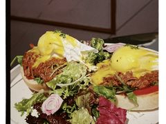 手撕牛肉班尼迪克-The Rug(三里屯店)