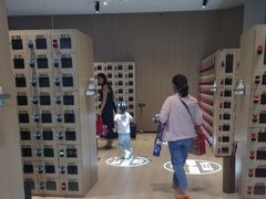 -涨巢·潮玩水疗局