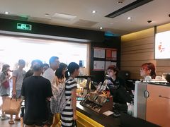 -星巴克(广州中华广场B1层店)