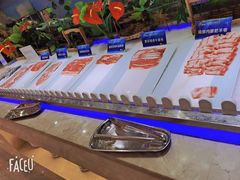 -锤头鲨毛肚海鲜烤肉自助餐厅(国购广场店)