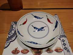 餐具摆设-觅香串串香·麻辣烫·冒菜(欧美广场店)