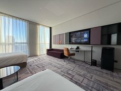 -大连星海皇冠假日酒店