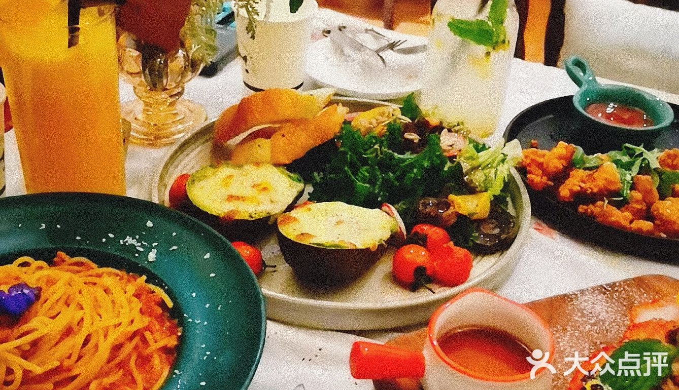 上海探店｜魔都复古老洋房里的花园餐厅💐