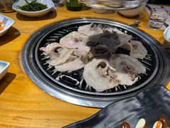 -唯成•韩国炭火烤肉 유성고기