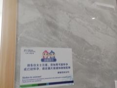-上海仁爱医院口腔科 · 种植