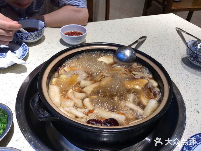武陵山珍(均隆街店)野生菌锅图片