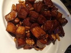 牛肉粒杏鲍菇-老广酒楼(樱花店)