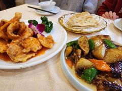 -关东风老北方菜馆(桂芳园店)