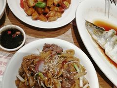 -顺风汤馆·广府粤菜(江宸天街店)