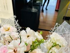 -亭亭鲜花店(中山北路店)