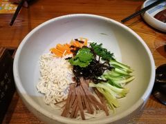 鸡丝凉米线-云海肴·云南小炒·汽锅鸡(天津国金汇店)