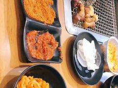 -肉甲韩国木炭烤肉(新壹街1店)