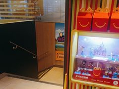 -麦当劳(龙洞店)