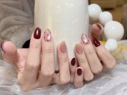 -梵莎美甲美睫