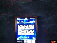 -麦霸KTV(光谷店)