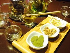 -蜜蜂家的红茶馆(华府店)