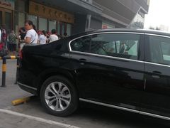 -聚宝隆购物中心(新昌街店)