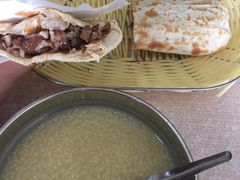 熏肉鞋底火烧-宝光熏肉鞋底火烧(新街口店)