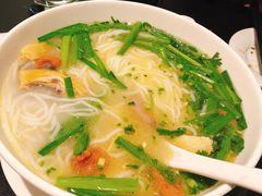 蒙自过桥米线-南蛮子(进贤路店)