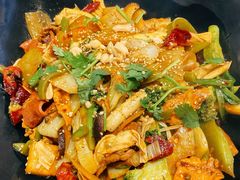 -醉人椒麻辣香锅(王府井喜悦店)