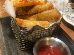 薯角-I HOLIC艾豪丽披萨(KKone店)