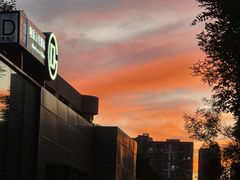 -烤满分·东北烧烤(首经贸店)