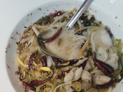 -渔语鱼酸菜鱼新川菜(来福士店)