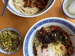 -沪西老弄堂面馆(定西路店)