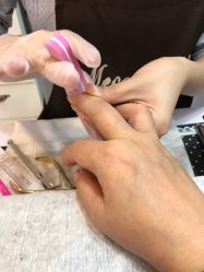 -美斯洛美甲美睫连锁店