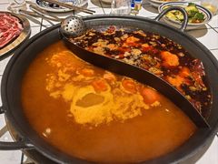 -旧街市鲜货老火锅(大光路店)