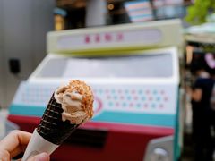 麻酱糖饼口味冰淇淋-喜茶(北京三里屯太古里店)