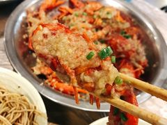 -巴厘龙虾·榜首油焖大虾(音乐学院·沿江酒馆店)