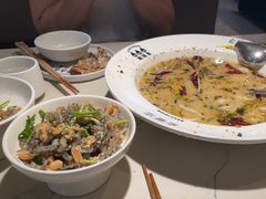 -渔语鱼酸菜鱼新川菜(来福士店)