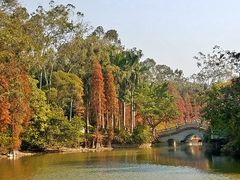 -星湖旅游景区七星岩