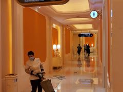 -白金汉爵大酒店-24小时餐厅