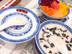 -港汕记广式牛奶甜品(包头店)