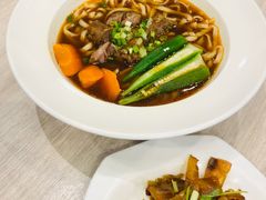 -康师傅私房牛肉面(马泉营奥莱店)